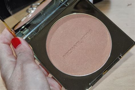 michael kors bronzing stick|Michael Kors Bronze powder Sporty Glow .